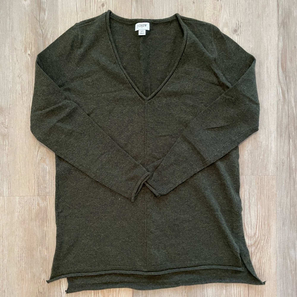 JCrew v neck sweater